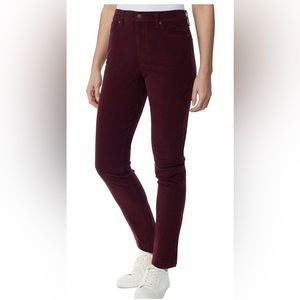 #490 -Gloria Vanderbilt Amanda High-Rise Slim Corduroy Jeans, Burgundy, 16 Short